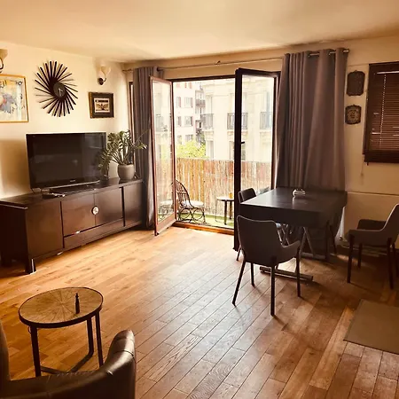 Jolie 2 Pieces Avec Balcon Paris 15 Eme Apartment Exterior photo